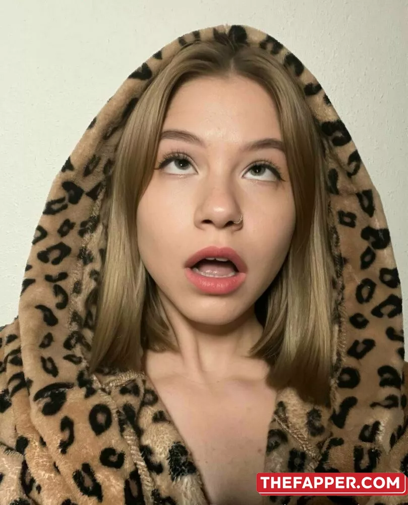 Bannannahanna  Onlyfans Leaked Nude Image #0ZRyzd3uVw