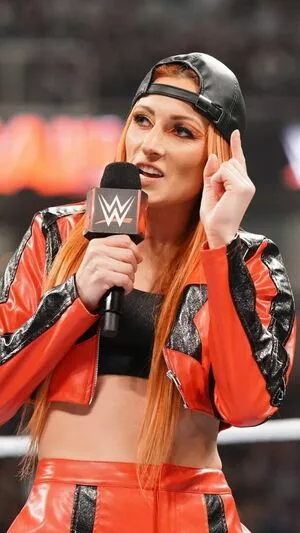 Becky Lynch #2E5AV3jySo