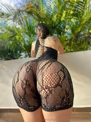 Bellamarieexx #ogMgVC25ZP