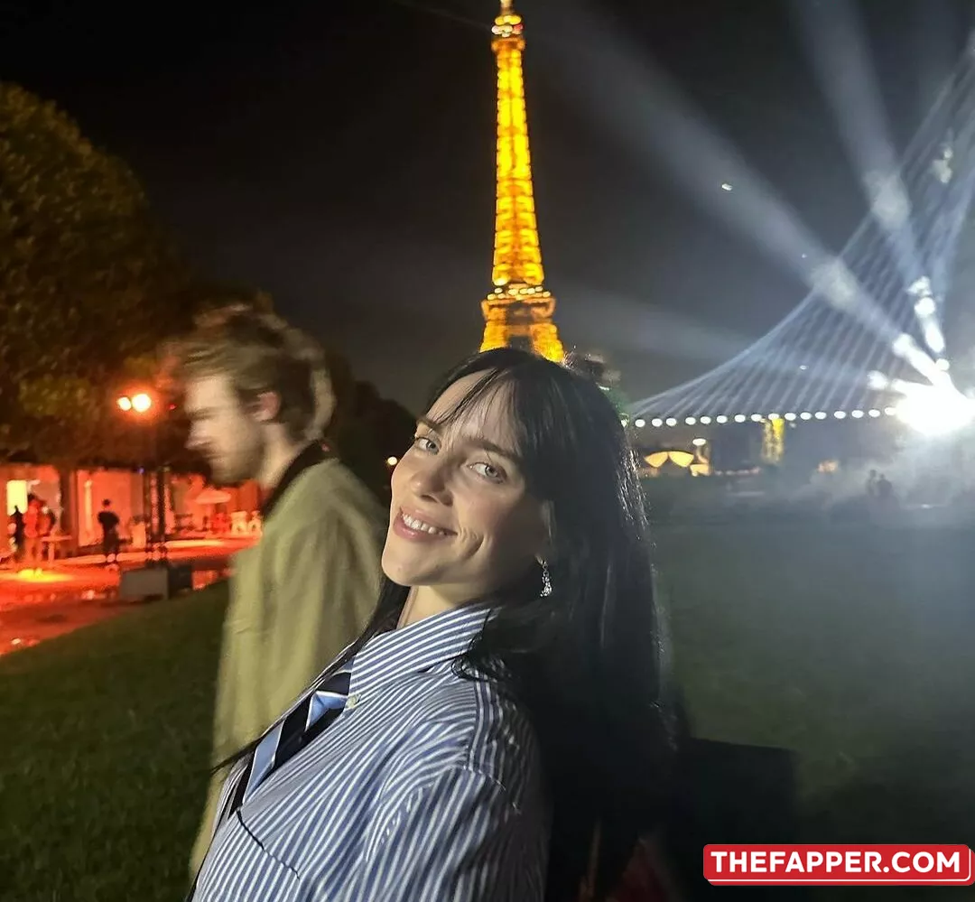 Billie Eilish  Onlyfans Leaked Nude Image #3AM6OfYOpn