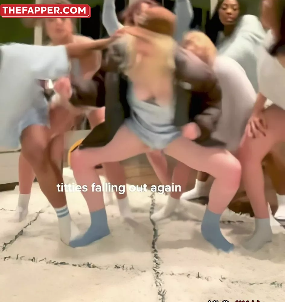 Billie Eilish  Onlyfans Leaked Nude Image #lHxrHruWT7