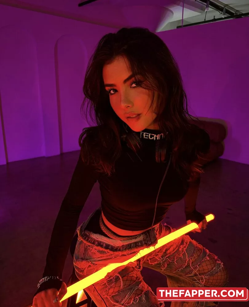 Botezlive  Onlyfans Leaked Nude Image #NChaMVIAP0