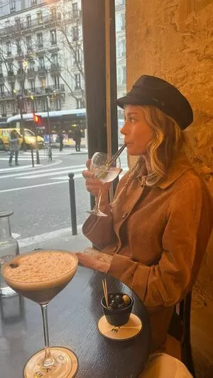 Brie Larson #FWaFApJGzY