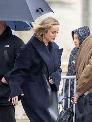 Brie Larson #hPlVgSvBCV