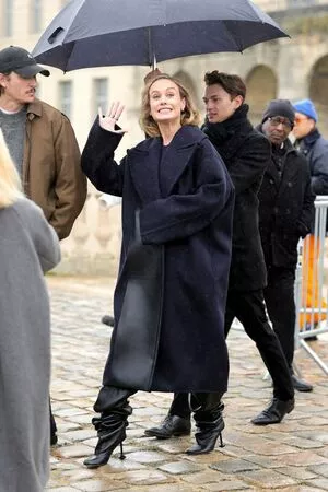 Brie Larson #n7EefoGQJS
