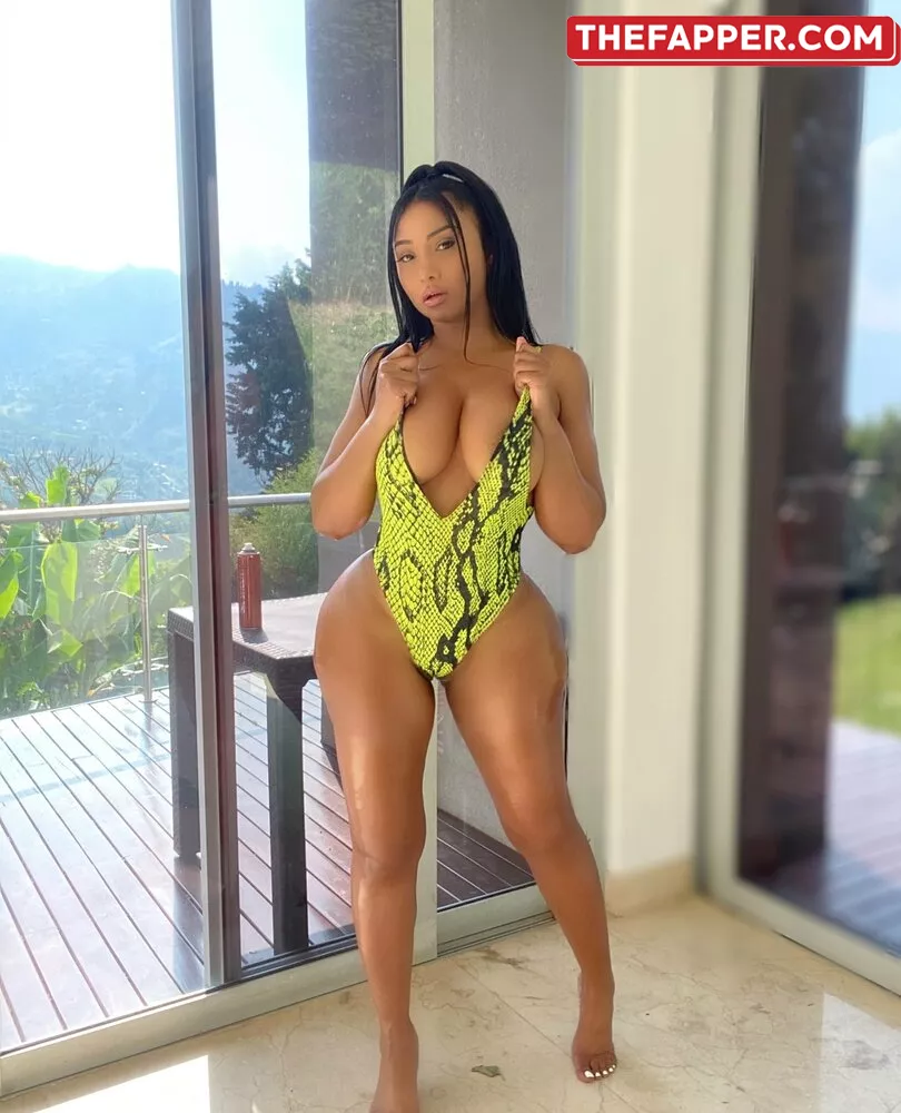 Britisholivia  Onlyfans Leaked Nude Image #OWiMkUJxrF