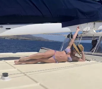 Britney Spears Onlyfans Leaked Nude Image #9UXLv5CM4w