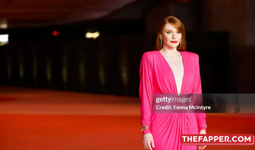 Bryce Dallas Howard  Onlyfans Leaked Nude Image #x8dH2QugR1