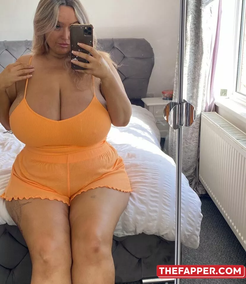 Bustyholly  Onlyfans Leaked Nude Image #AHzTMhfBiH