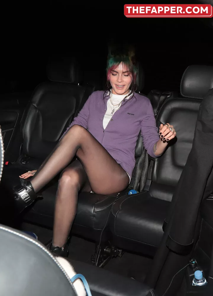 Cara Delevingne  Onlyfans Leaked Nude Image #YQxXLs3mv6