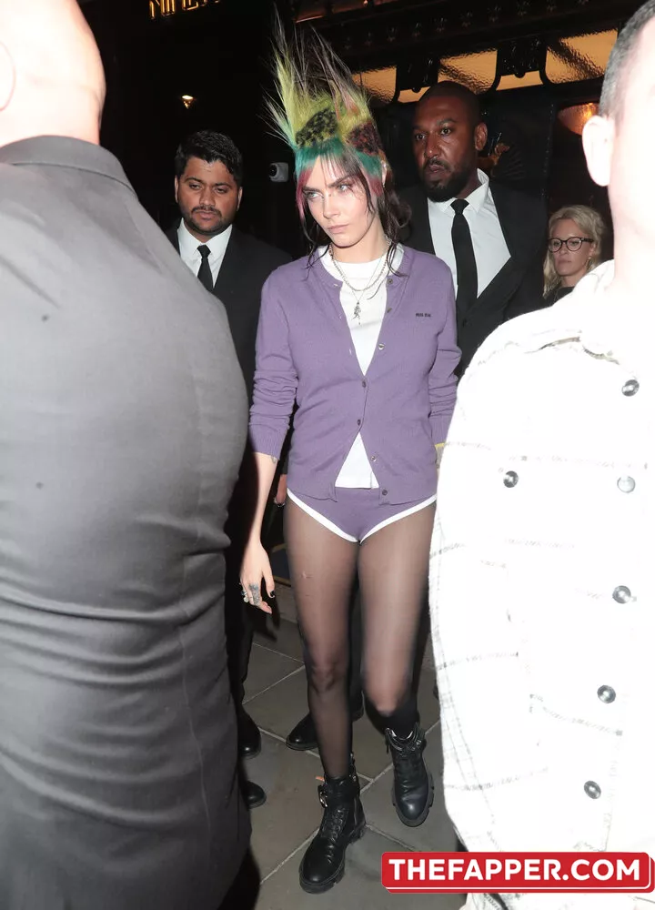Cara Delevingne  Onlyfans Leaked Nude Image #s4Szg6B8xS