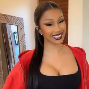 Cardi B #1fD5YWWk6o