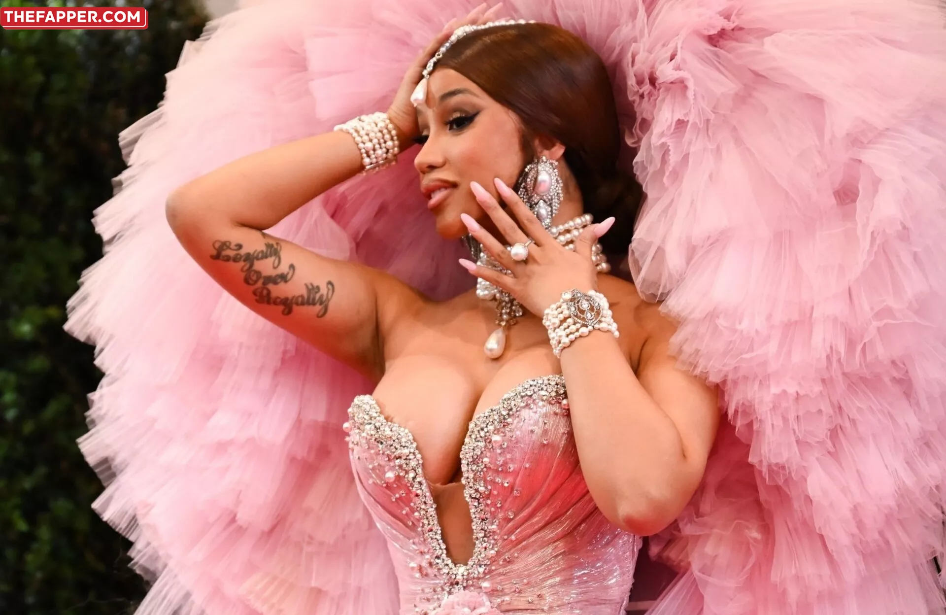 Cardi B  Onlyfans Leaked Nude Image #axWa4iCZzI