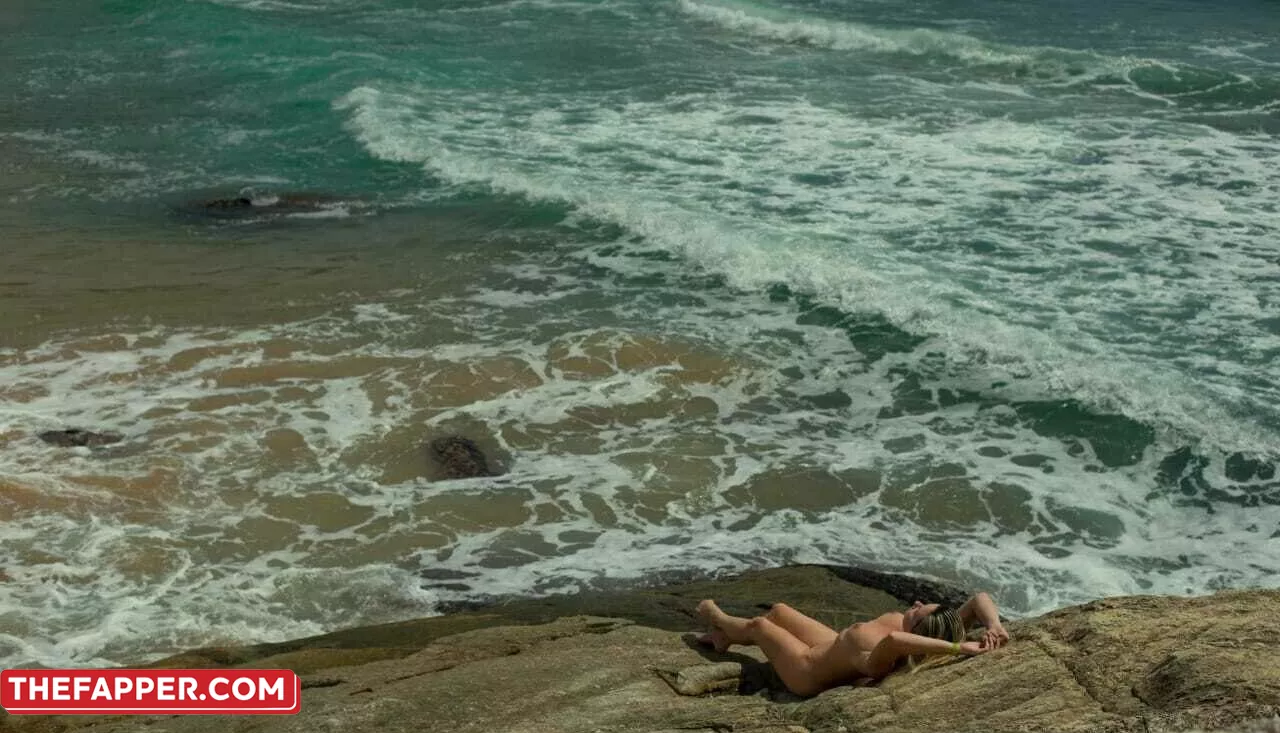 Carinamoreschi  Onlyfans Leaked Nude Image #PuoWXRVqIG
