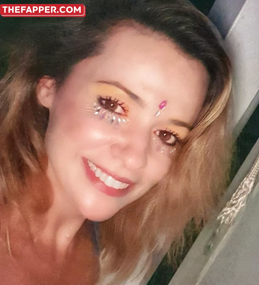 Carinamoreschi  Onlyfans Leaked Nude Image #SPLyjGjydT