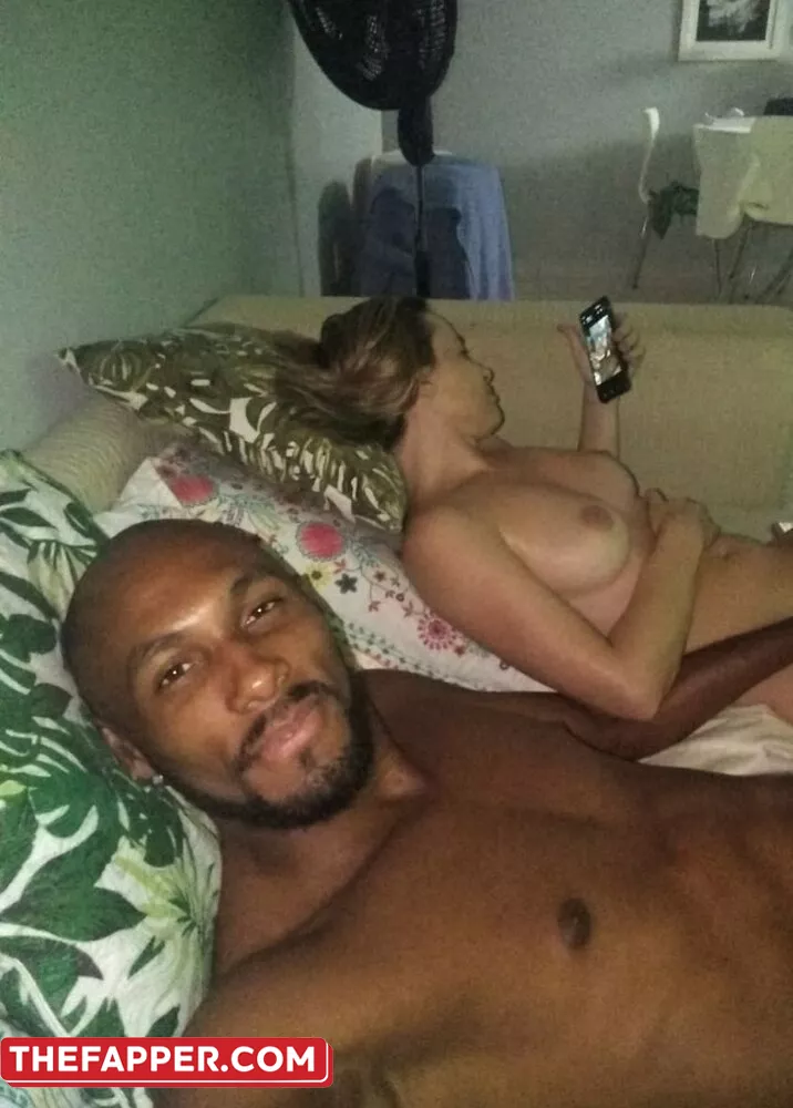 Carinamoreschi  Onlyfans Leaked Nude Image #TZXif0Yoop