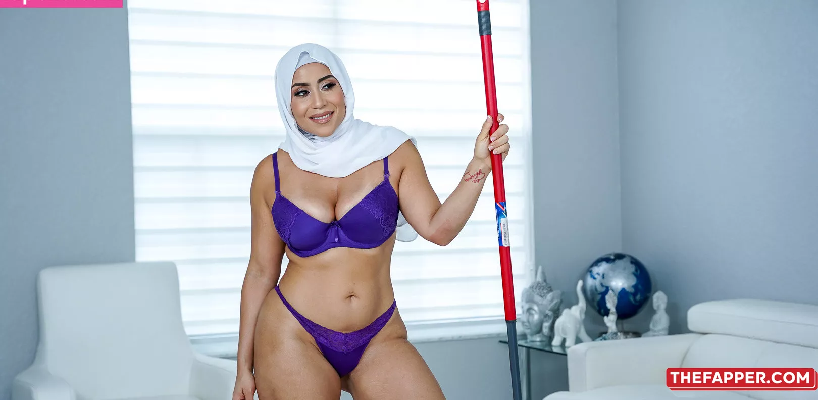 Carmela Clutch  Onlyfans Leaked Nude Image #t8fOD8kaXd