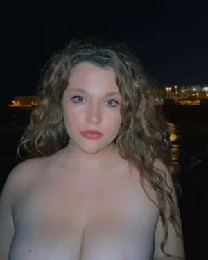 Carmen Curvy Onlyfans Leaked Nude Image #8XVlfc7jip