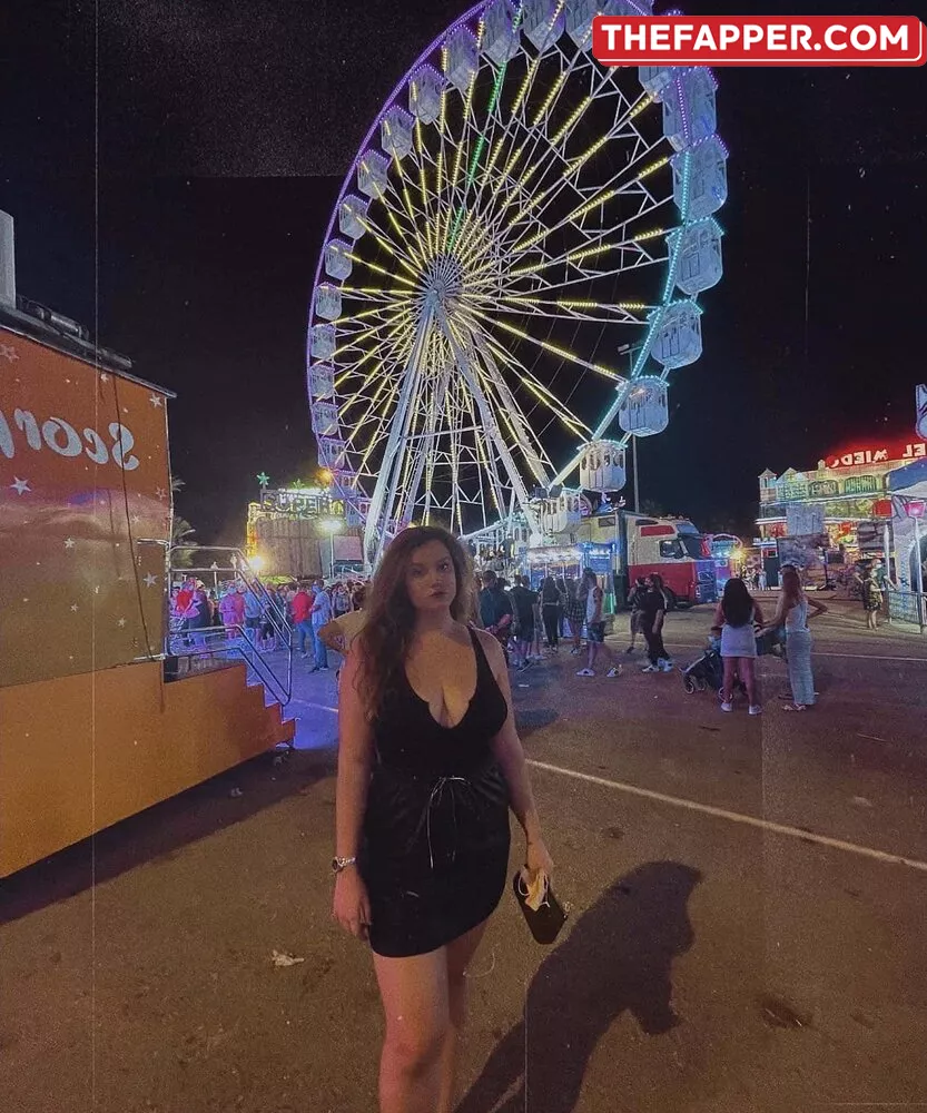 Carmen Curvy  Onlyfans Leaked Nude Image #MV0r6WHDav