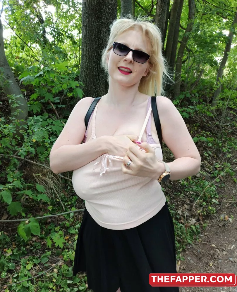 Casey Deluxe  Onlyfans Leaked Nude Image #KTe47tCRad