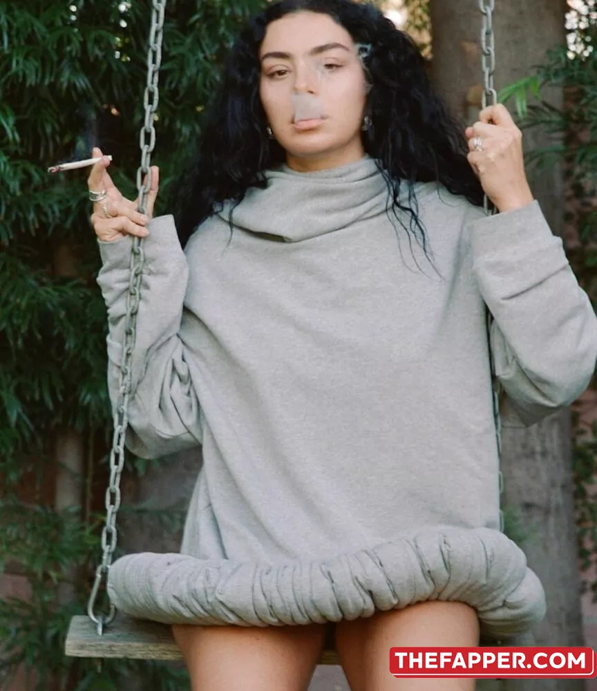 Charli Xcx  Onlyfans Leaked Nude Image #61JRfXXsvE