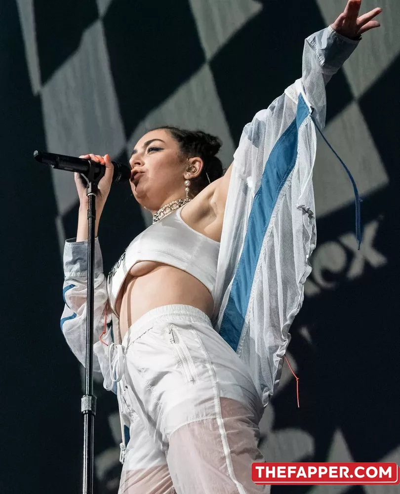 Charli Xcx  Onlyfans Leaked Nude Image #Didb6Scy1x