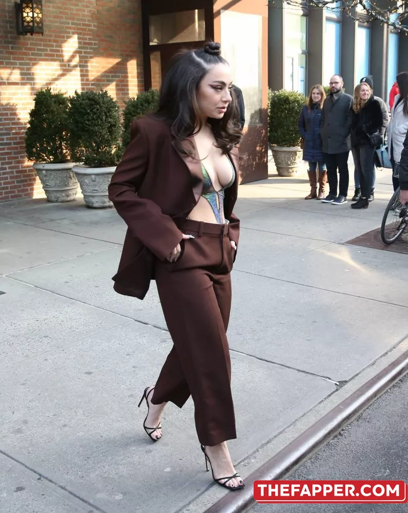 Charli Xcx  Onlyfans Leaked Nude Image #GPl3DXflg0