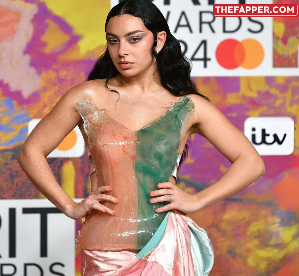 Charli Xcx  Onlyfans Leaked Nude Image #PhijRiJqUk