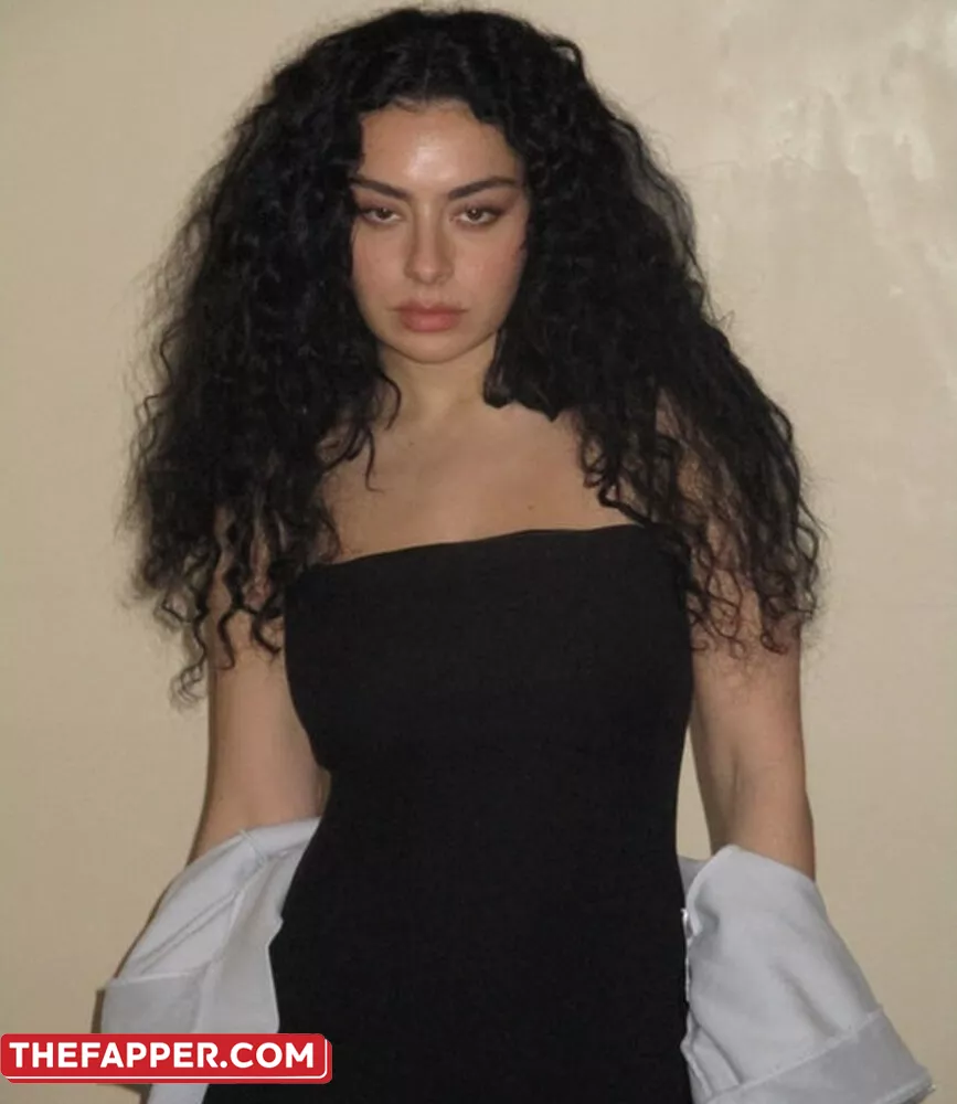 Charli Xcx  Onlyfans Leaked Nude Image #u3Qdf2Yrte