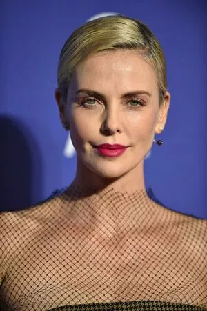 Charlize Theron Onlyfans Leaked Nude Image #1roymdI642