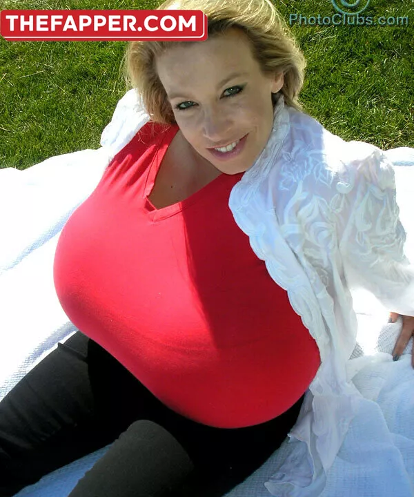 Chelsea Charms  Onlyfans Leaked Nude Image #ivDh1THgbK