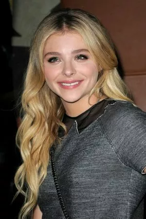 Chloë Grace Moretz Onlyfans Leaked Nude Image #5yGK3GjJEL