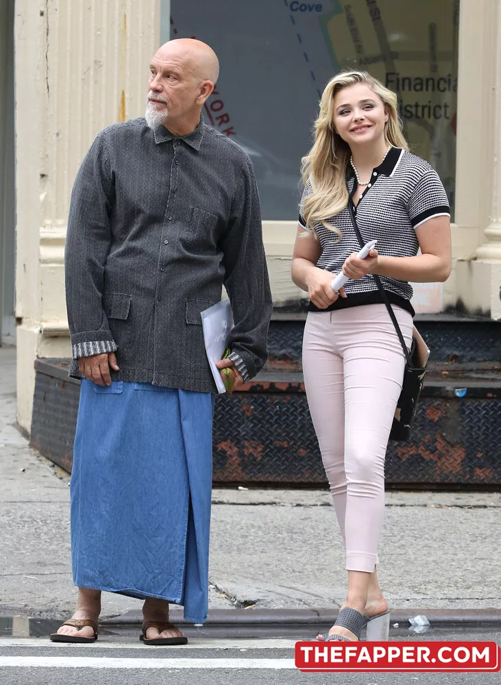 Chloë Grace Moretz  Onlyfans Leaked Nude Image #6iRAo41QDP