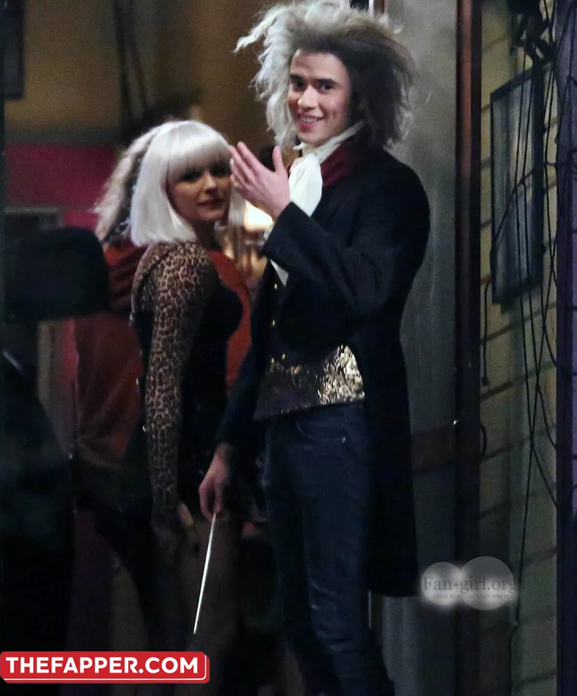 Chloë Grace Moretz  Onlyfans Leaked Nude Image #8i7zBNPoLt