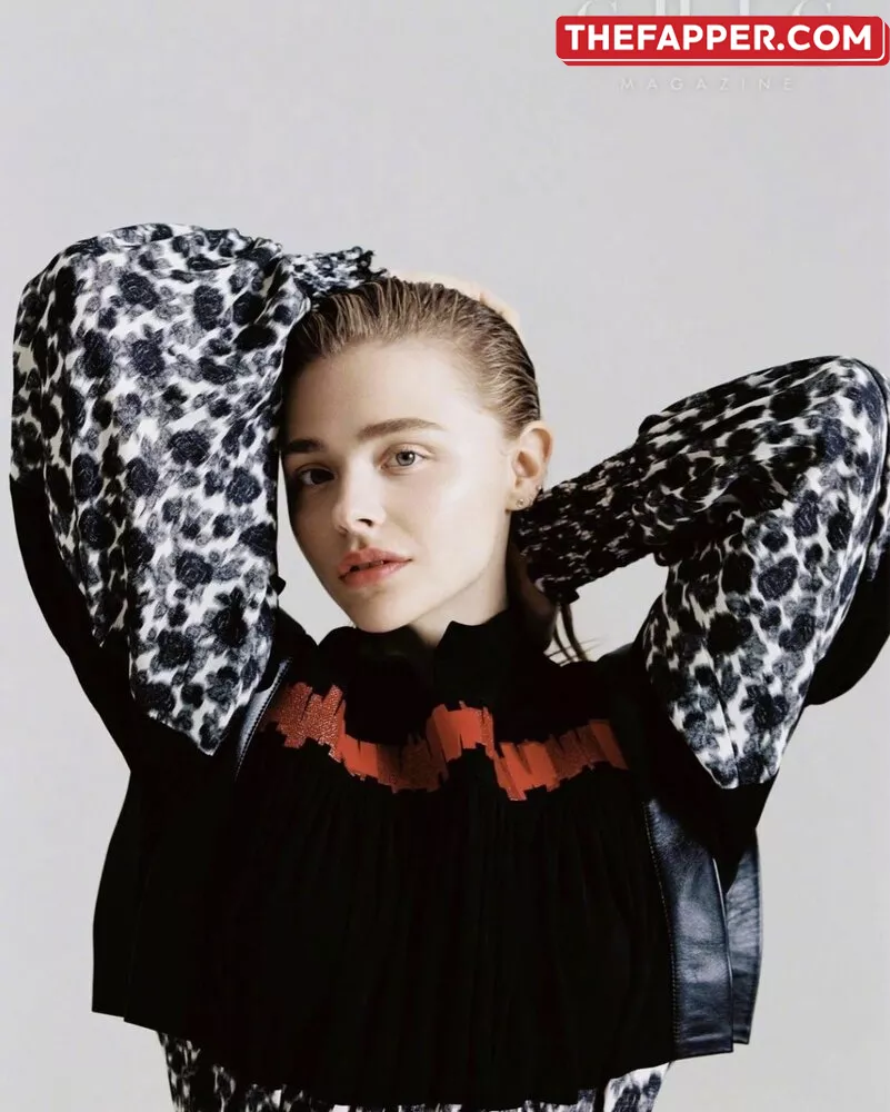 Chloë Grace Moretz  Onlyfans Leaked Nude Image #9BkQozvJOZ