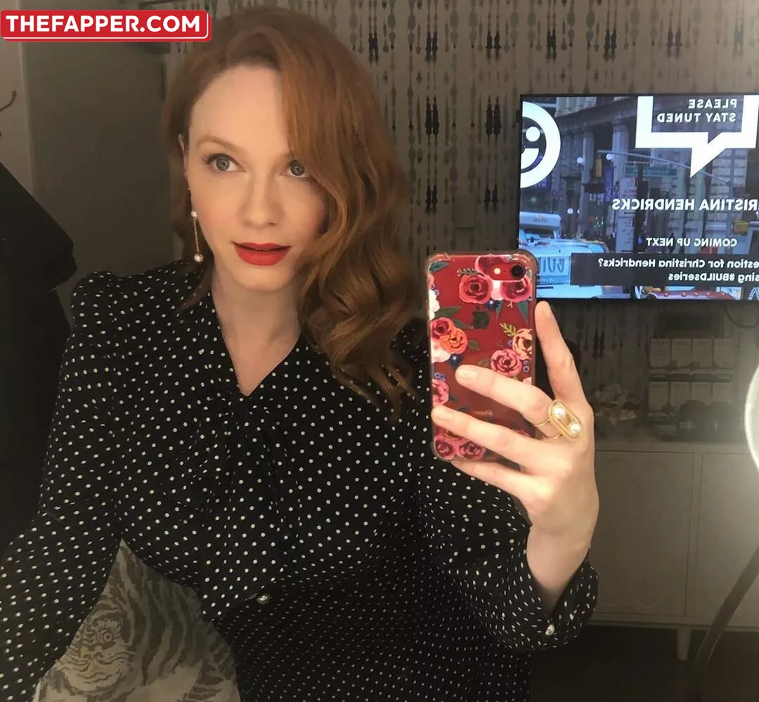 Christina Hendricks  Onlyfans Leaked Nude Image #1EcwII8NNK