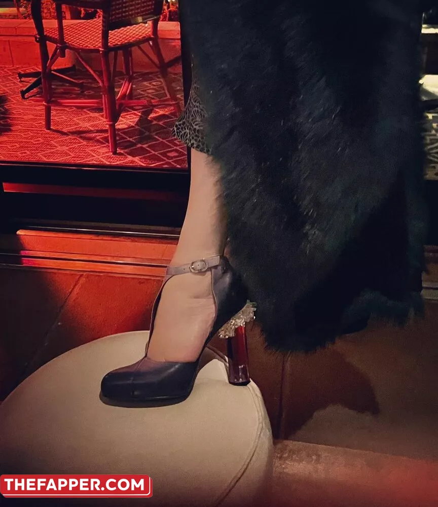 Christina Hendricks  Onlyfans Leaked Nude Image #XRDGQYJhWq