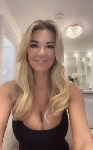 Christine Mcguinness #j5nnDhF2r7