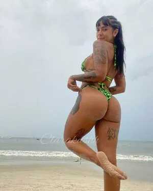Clara Kush #hQ6rgI3Ki6