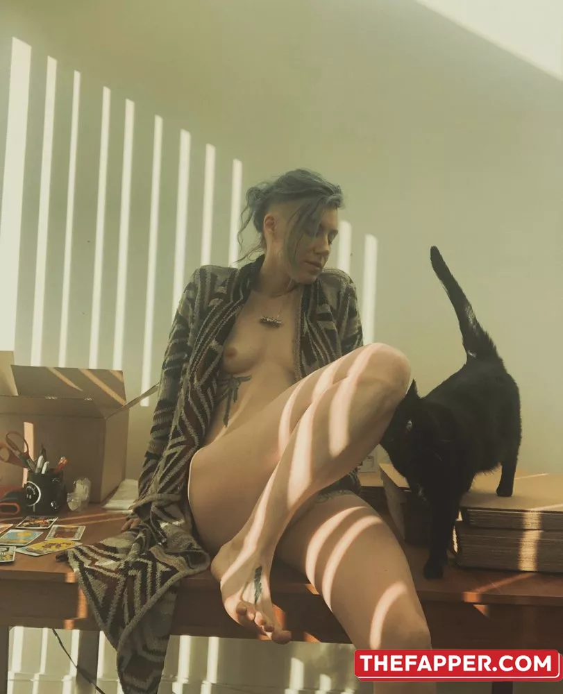 Comicbookgirl19  Onlyfans Leaked Nude Image #WeBbqgvpey