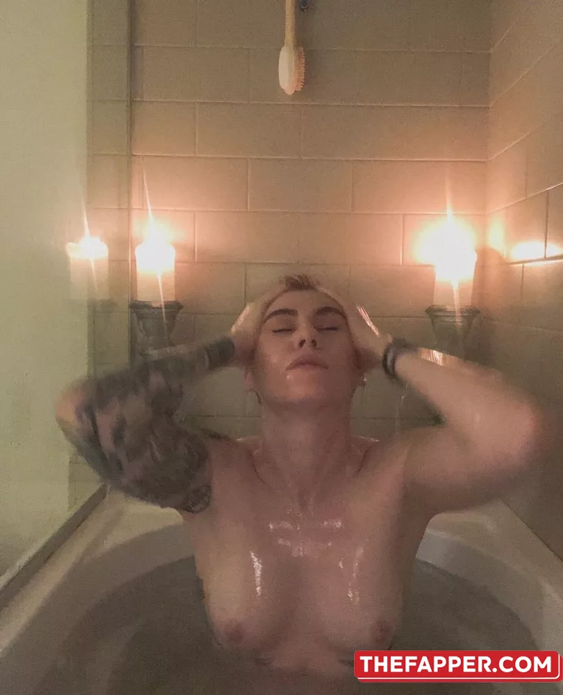Comicbookgirl19  Onlyfans Leaked Nude Image #oN6CONib1j
