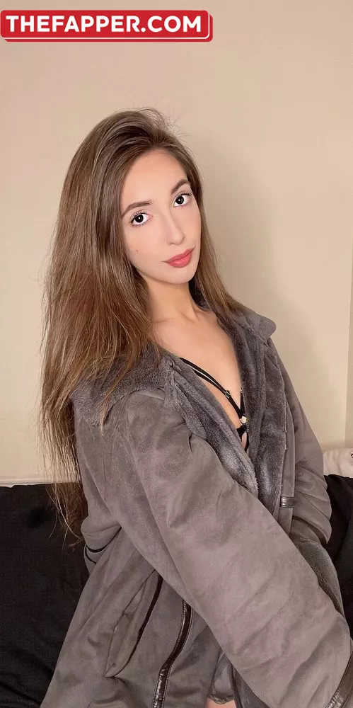Coral Larsen  Onlyfans Leaked Nude Image #0AFTD7Y0uG