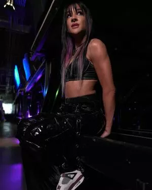 Dakota Kai #30wJjtXQGk