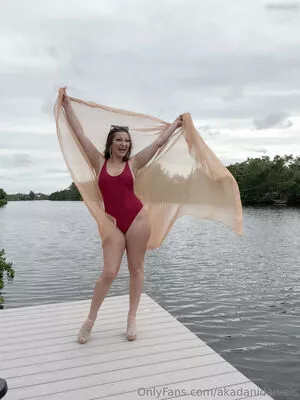 Dani Daniels #6YtIw94pHX