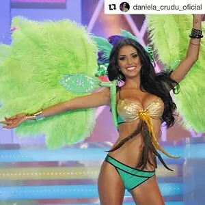 Daniela Crudu #NXxMV380gn