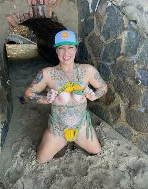 Danielle Colby #3sSBMfXxXf