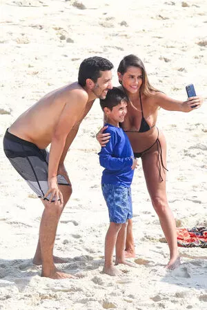 Deborah Secco #ZlK4GZwTho
