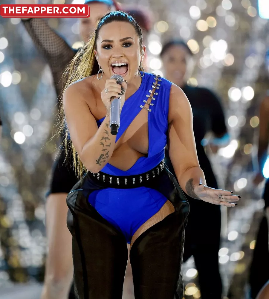 Demi Lovato  Onlyfans Leaked Nude Image #DjpCKzx98w