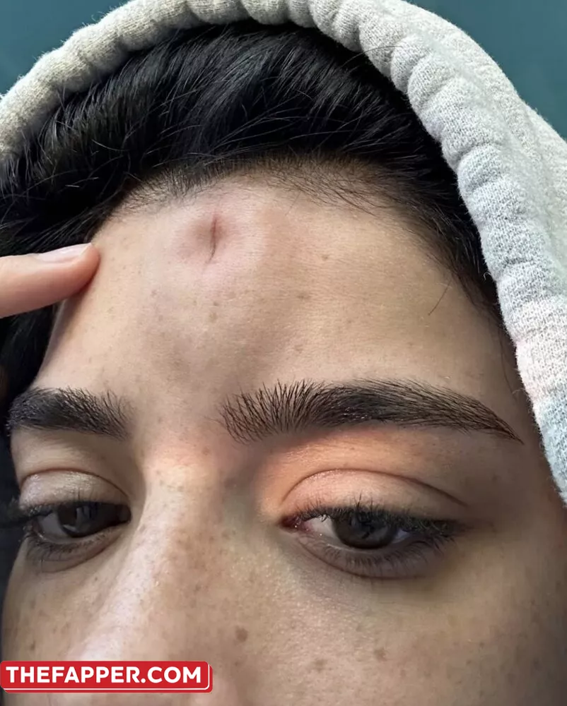 Dixie D'amelio  Onlyfans Leaked Nude Image #1g25uG8tXJ