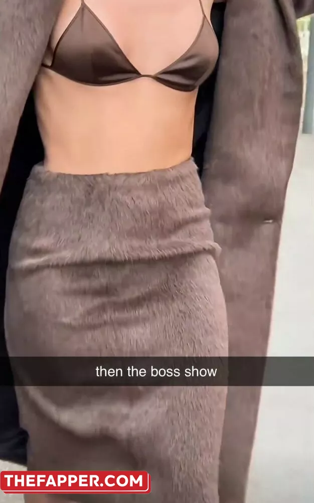 Dixie D'amelio  Onlyfans Leaked Nude Image #8OaB95hmjh